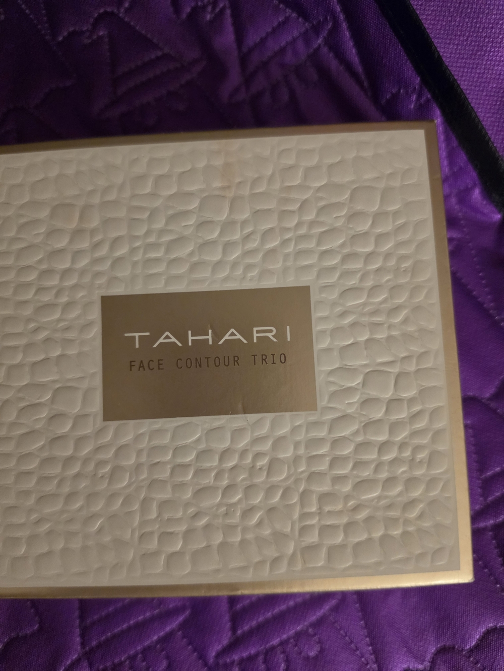 Tahari Face Contour Trio (3) Stick Set Contour/Blush/Highlighter BRAND NEW